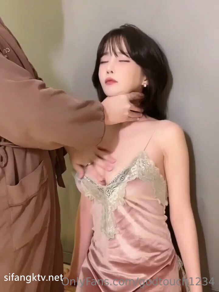NACR-702 近所で噂の美人奥さんは見境なくチ○ポを喰らう淫乱人妻でした…